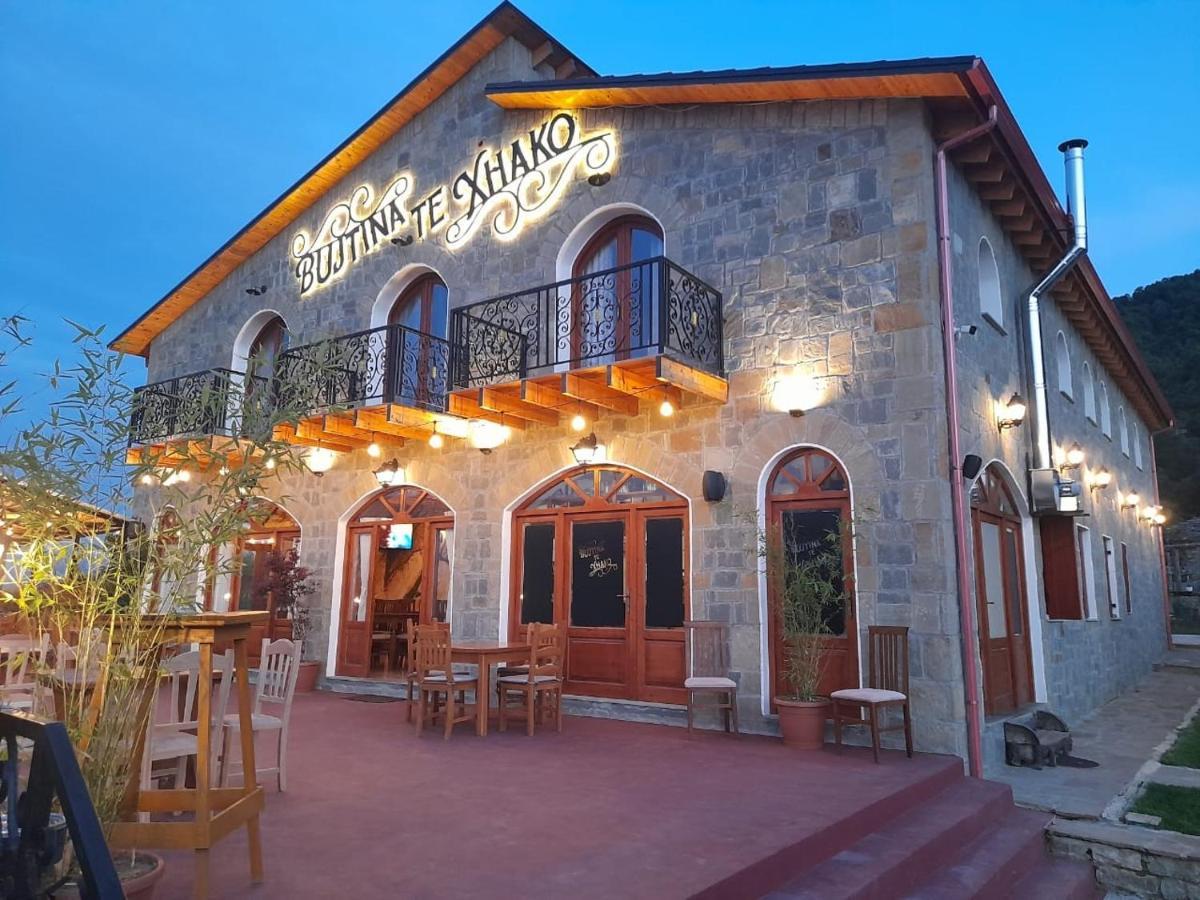 Bujtina Te Xhako Hostel Permet Exterior photo